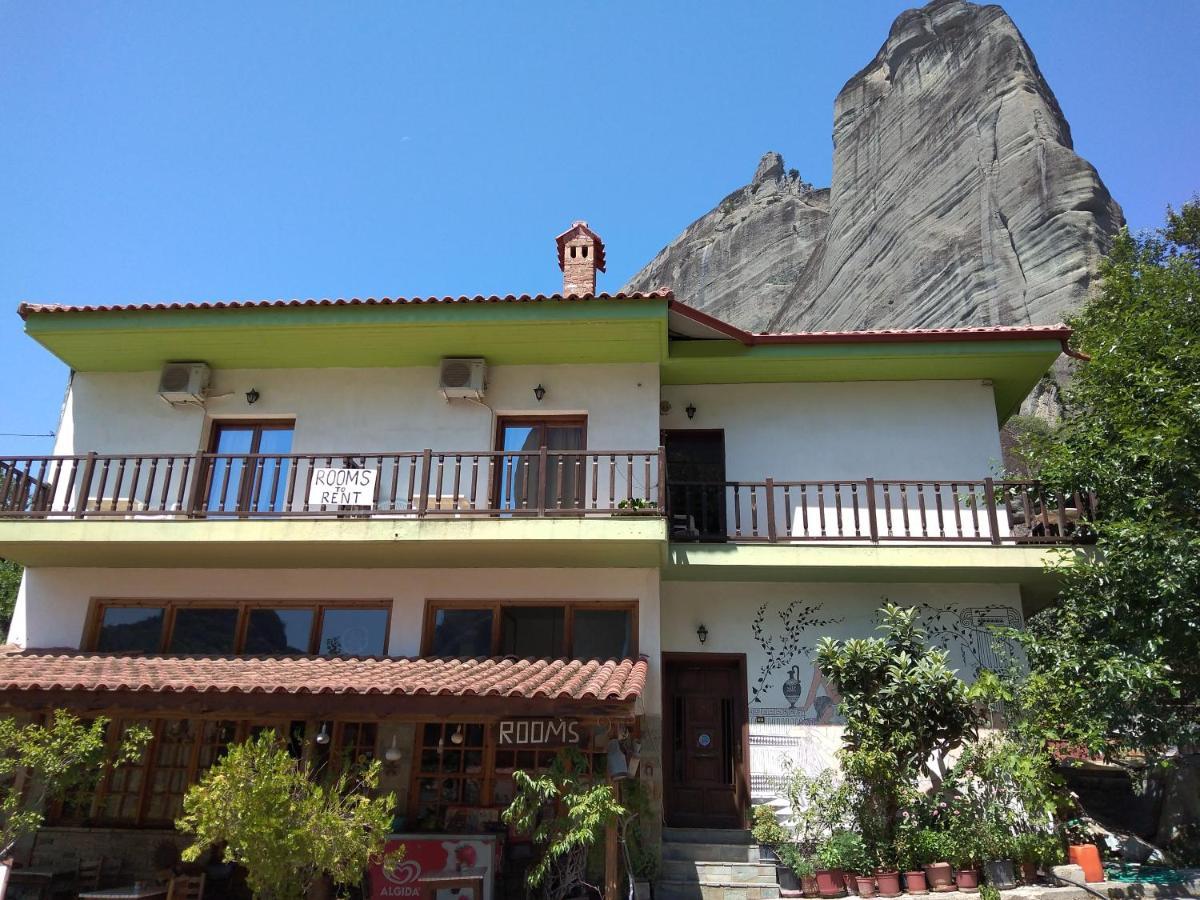 Koka Roka Rooms กาลัมปากา ภายนอก รูปภาพ